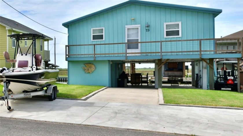 Bring ALL OFFERS. Sellers are motivated! Waterfront home located - Beach Home for sale in Rockport, Texas on Beachhouse.com