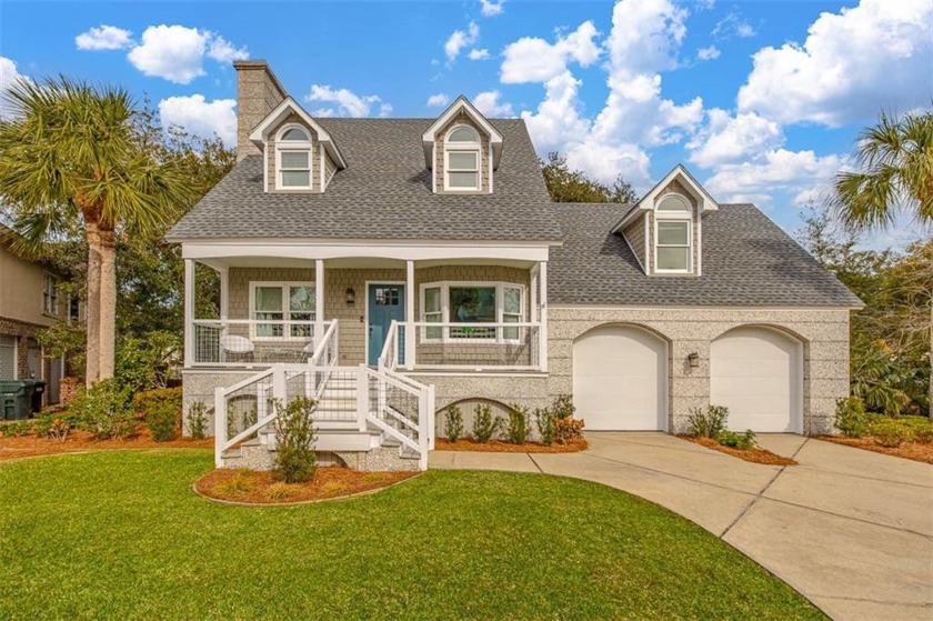 This charming beach cottage is conveniently located in the - Beach Home for sale in Saint Simons, Georgia on Beachhouse.com