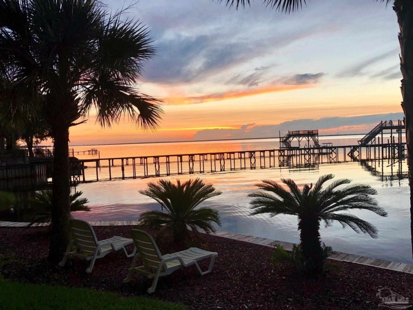 Must be seen to be appreciated. Welcome to your dream waterfront - Beach Home for sale in Gulf Breeze, Florida on Beachhouse.com