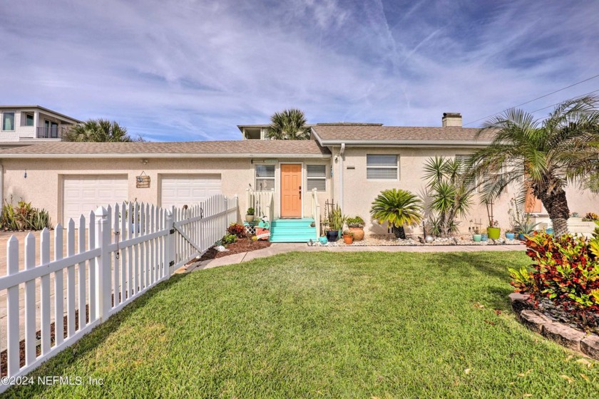 Known as ''The Anchored Pearl,'' this tropical bungalow is a - Beach Home for sale in St Augustine, Florida on Beachhouse.com