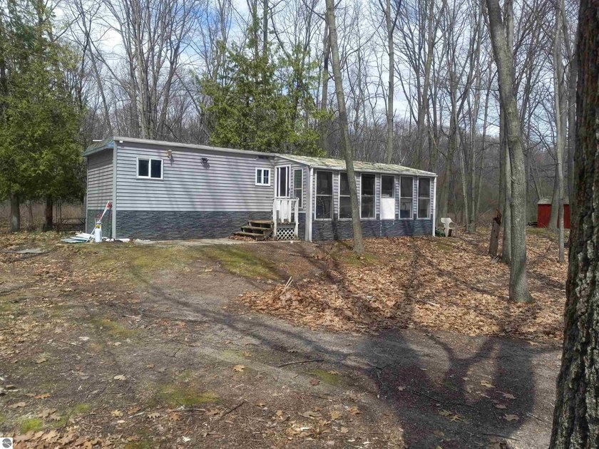 One bedroom updated trailer has new flooring through out and - Beach Home for sale in Au Gres, Michigan on Beachhouse.com