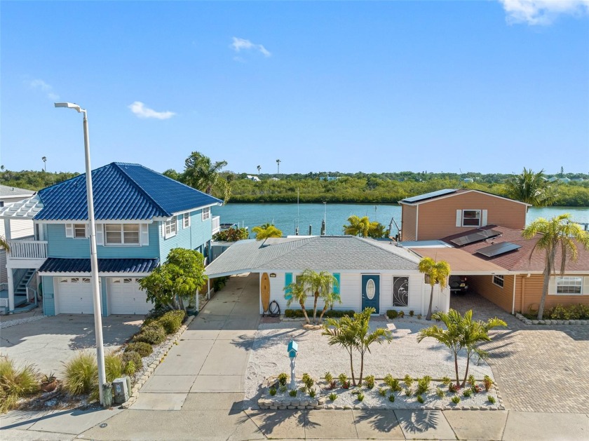 A must-see in Indian-Shores! Rare opportunity to own a darling - Beach Home for sale in Indian Shores, Florida on Beachhouse.com