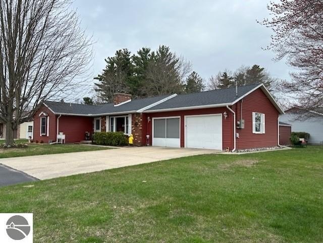 PRIDE OF OWNERSHIP is clear when you drive-by this East Tawas - Beach Home for sale in East Tawas, Michigan on Beachhouse.com