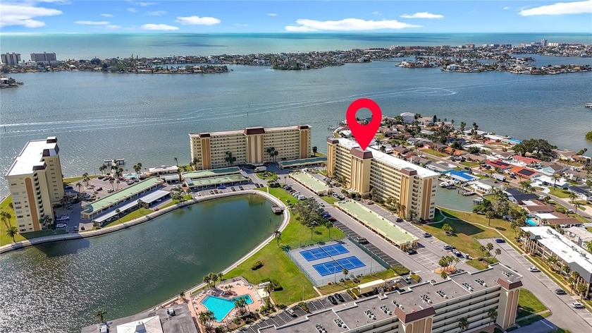 Enjoy spectacular water views from this 8th-floor 2-bedroom - Beach Condo for sale in St. Petersburg, Florida on Beachhouse.com
