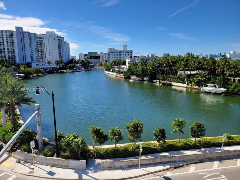 * * * *     TOP FLOOR UNIT - BEAUTIFUL VIEW FACING CANAL FRONT - Beach Condo for sale in Miami Beach, Florida on Beachhouse.com