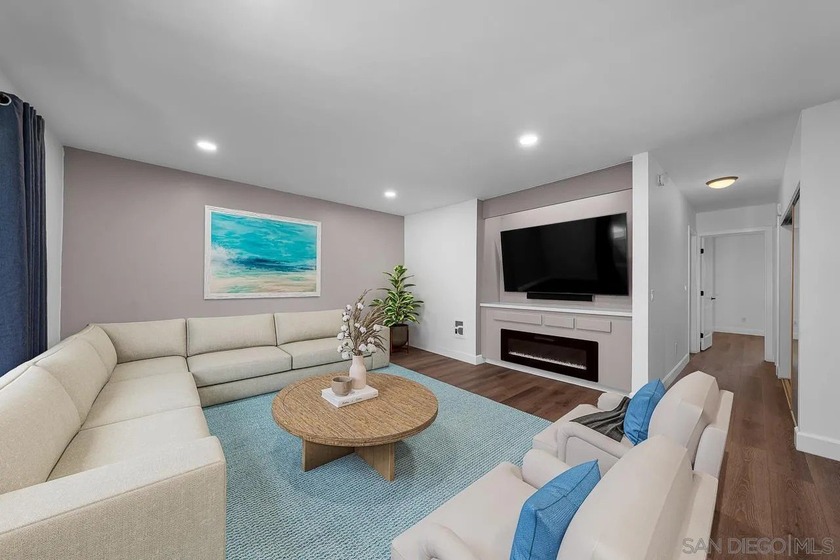 Top floor, end unit condo just steps from the bay and within - Beach Condo for sale in San Diego, California on Beachhouse.com