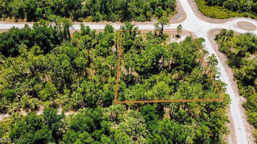 Discover the perfect opportunity to build the home you've always - Beach Lot for sale in North Port, Florida on Beachhouse.com