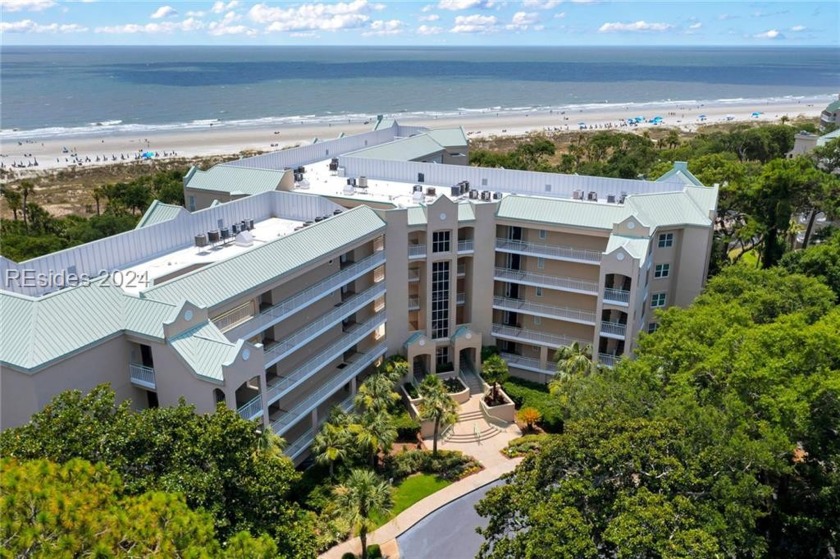 A spectacular 3rd floor Windsor Place oceanfront 3BR, 3BA condo - Beach Home for sale in Hilton Head Island, South Carolina on Beachhouse.com