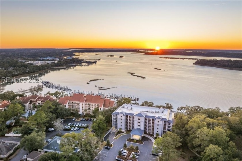 How is this still available?! Insane sunset views, natural light - Beach Condo for sale in Hilton Head Island, South Carolina on Beachhouse.com