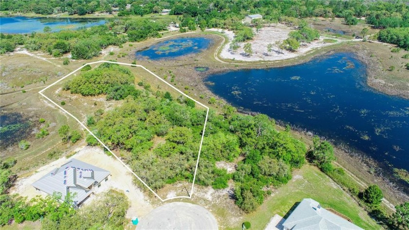 RARE to find such a HUGE WATERFRONT LOT (2.5 acres) in a - Beach Acreage for sale in Weeki Wachee, Florida on Beachhouse.com