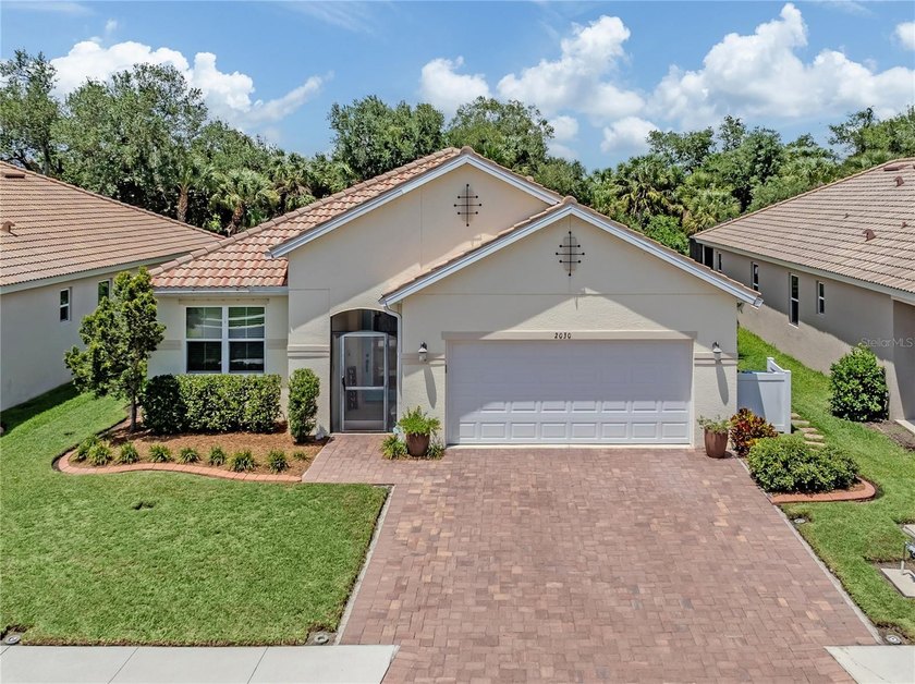Why wait to build when you can move right into this beautifully - Beach Home for sale in Venice, Florida on Beachhouse.com