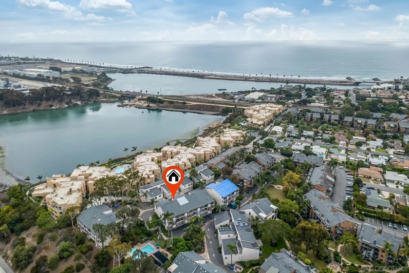 Welcome to 832 Kalpati Circle Unit E, a modern coastal retreat - Beach Condo for sale in Carlsbad, California on Beachhouse.com