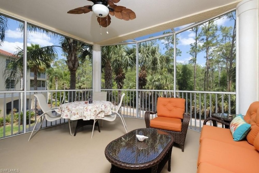 Spacious and bright end unit with 3 bedrooms and 2 bathrooms and - Beach Home for sale in Naples, Florida on Beachhouse.com