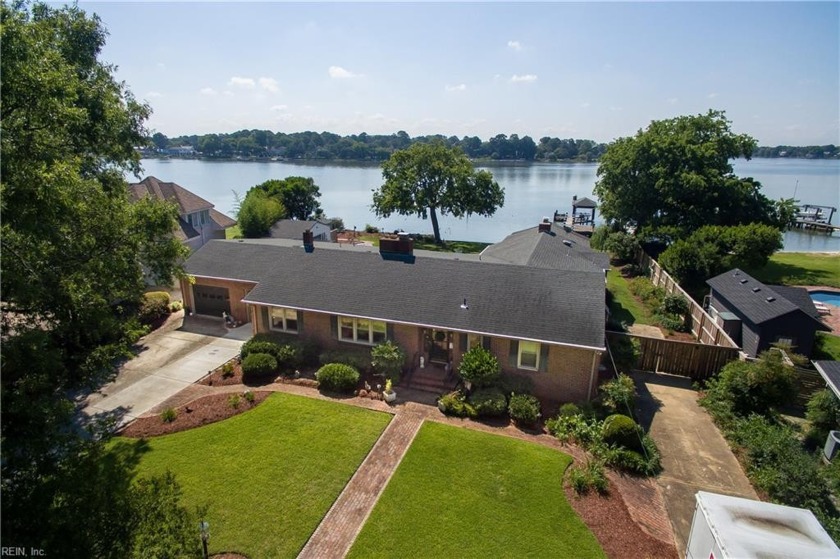 Just listed! Fabulous deep waterfront home with a southeast - Beach Home for sale in Norfolk, Virginia on Beachhouse.com