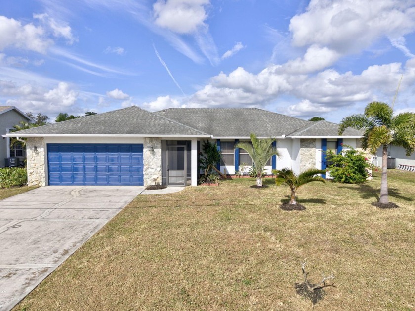 **Owner financing available with no prepayment penalty** - Beach Home for sale in Port Saint Lucie, Florida on Beachhouse.com