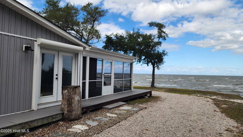 Beautifully updated waterfront one story with a view that goes - Beach Home for sale in Beaufort, North Carolina on Beachhouse.com
