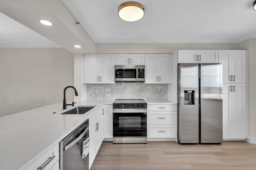 COMPLETELY remodeled 2-bed, 2-bath Penthouse  offers - Beach Condo for sale in Delray Beach, Florida on Beachhouse.com