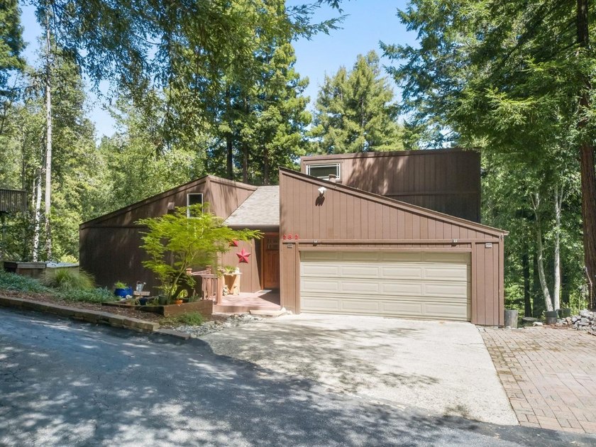 Nestled on a quiet cul-de-sac on a court above the Boulder Creek - Beach Home for sale in Boulder Creek, California on Beachhouse.com