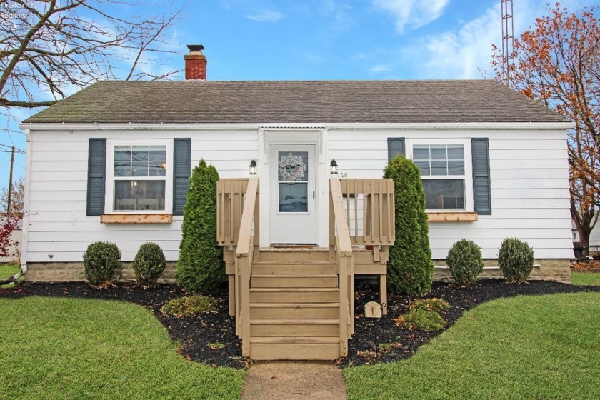 This well-maintained, cozy ranch home offers the perfect blend - Beach Home for sale in Port Clinton, Ohio on Beachhouse.com