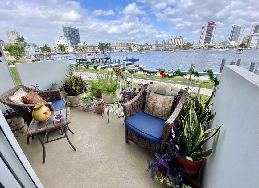 Experience Waterfront living in this lovely 2 bed/2 bath condo - Beach Condo for sale in Hallandale Beach, Florida on Beachhouse.com