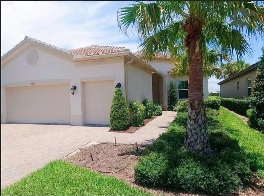 Short Sale. ***Short Sale, any offers must be accepted by lender - Beach Home for sale in Wimauma, Florida on Beachhouse.com