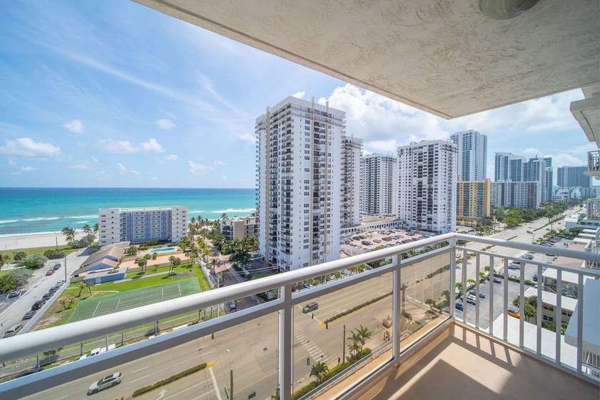 WOW! An incredible opportunity to own a stylish and spacious - Beach Condo for sale in Hollywood, Florida on Beachhouse.com