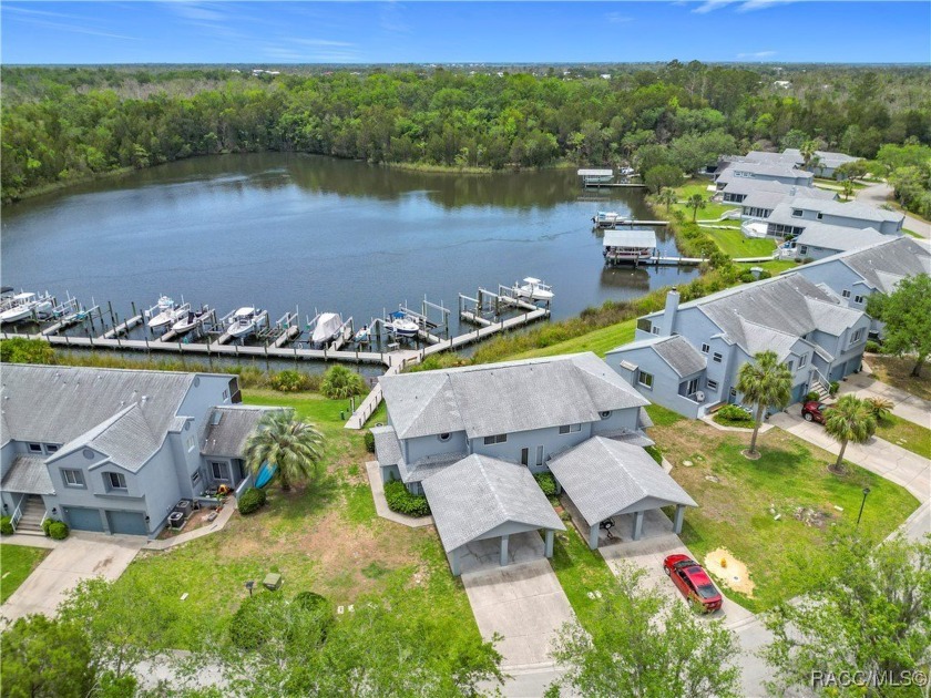 Rare Waterfront Condo in Pelican Cove - Spectacular Views  Prime - Beach Condo for sale in Crystal River, Florida on Beachhouse.com