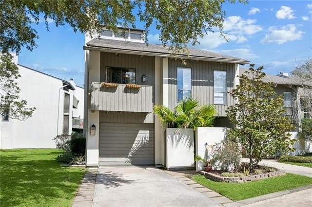 RARE BEAU CHENE CONDO WITH AN ELEVATOR; overlooking the - Beach Condo for sale in Mandeville, Louisiana on Beachhouse.com