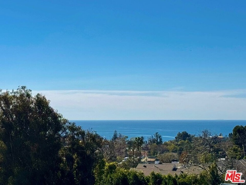 A 1.4-acre ocean-view, park-like land offering in Pacific - Beach Lot for sale in Pacific Palisades, California on Beachhouse.com