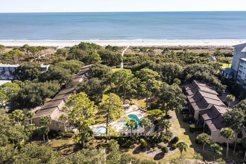 20 Hilton Head Beach Villas - Charming 3 Bedroom Villa with - Beach Vacation Rentals in Hilton Head Island, South Carolina on Beachhouse.com