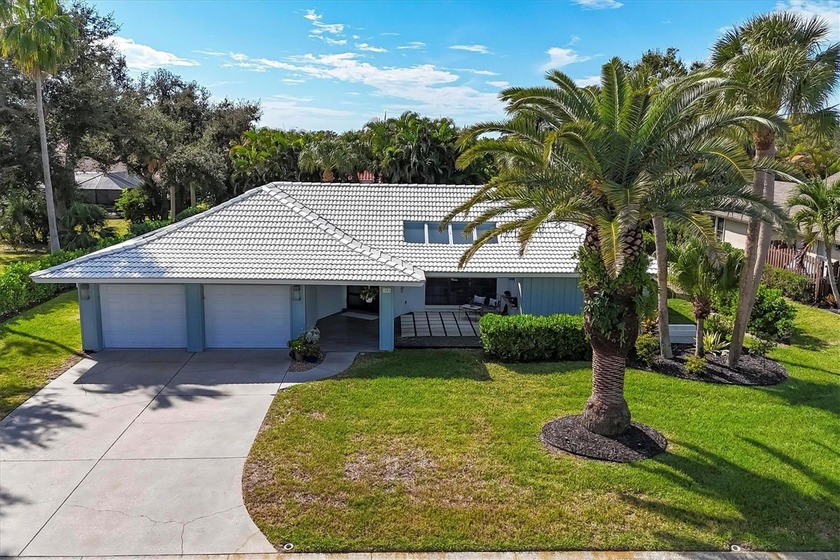 Welcome to your Boater's Paradise!  This well-maintained South - Beach Home for sale in Osprey, Florida on Beachhouse.com