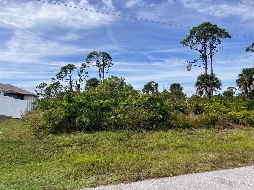 Discover the perfect place to build your dream home in beautiful - Beach Lot for sale in Placida, Florida on Beachhouse.com