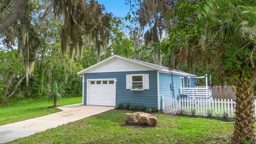 Fully renovated and move-in ready, this 2-bedroom charmer just - Beach Home for sale in New Smyrna Beach, Florida on Beachhouse.com