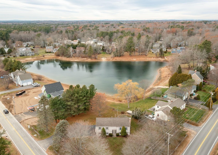 This home is located in the popular Pleasant Hills section of - Beach Home for sale in Scarborough, Maine on Beachhouse.com