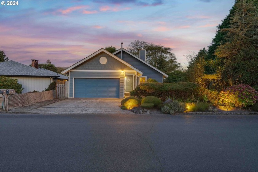 Welcome Home to this beautiful riverfront property! This - Beach Home for sale in Seaside, Oregon on Beachhouse.com