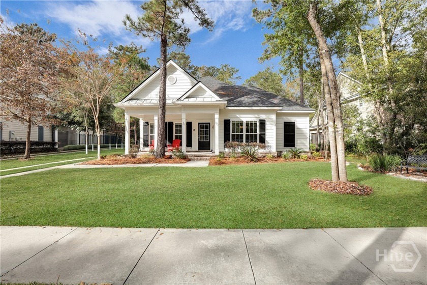 Welcome to this charming, single-level craftsman cottage-style - Beach Home for sale in Richmond Hill, Georgia on Beachhouse.com
