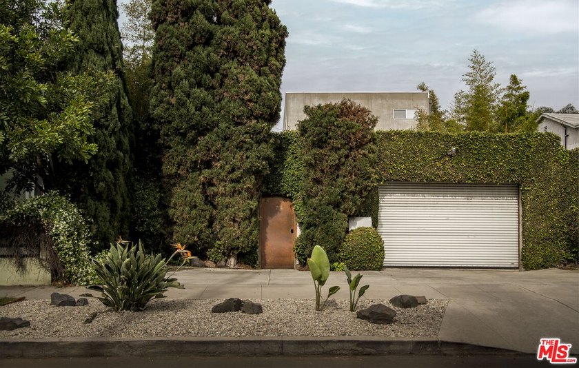 The personal residence of designer and builder Charles Ward - Beach Home for sale in Venice, California on Beachhouse.com