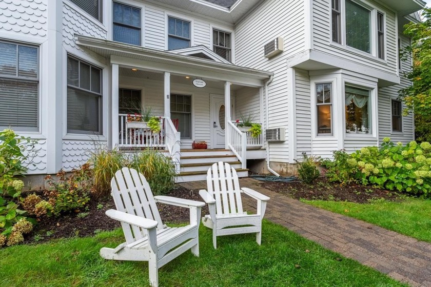 Relax and unwind in your own slice of paradise!  This - Beach Condo for sale in Ephraim, Wisconsin on Beachhouse.com