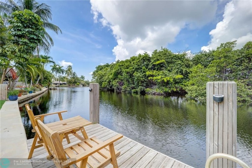 Luxury duplex in prime Wilton Manors location! 155 Ft on the - Beach Lot for sale in Wilton Manors, Florida on Beachhouse.com