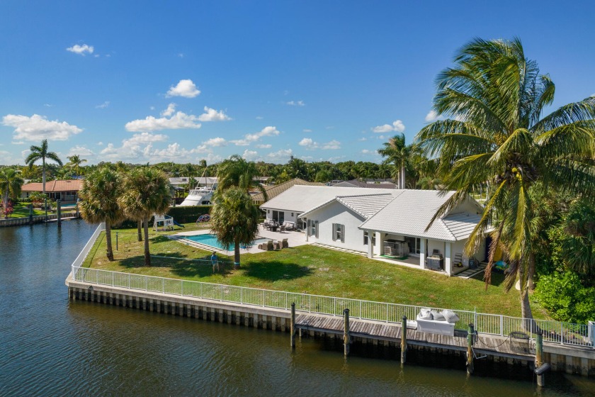 Here is a very rare opportunity to own your own point lot with - Beach Home for sale in Palm Beach Gardens, Florida on Beachhouse.com