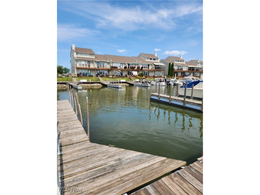 Private prime location dock on Catawba Island at the Come Sail - Beach Lot for sale in Port Clinton, Ohio on Beachhouse.com