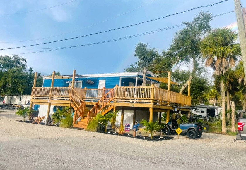 NO DAMAGES FROM HURRICANE!! PERFECT CONDITION!! MOVE IN READY!! - Beach Home for sale in St. James City, Florida on Beachhouse.com