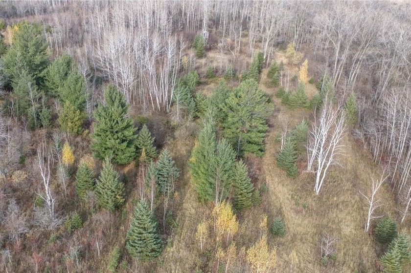 Enjoy the best of both worlds with this beautiful property just - Beach Acreage for sale in Sturgeon Bay, Wisconsin on Beachhouse.com