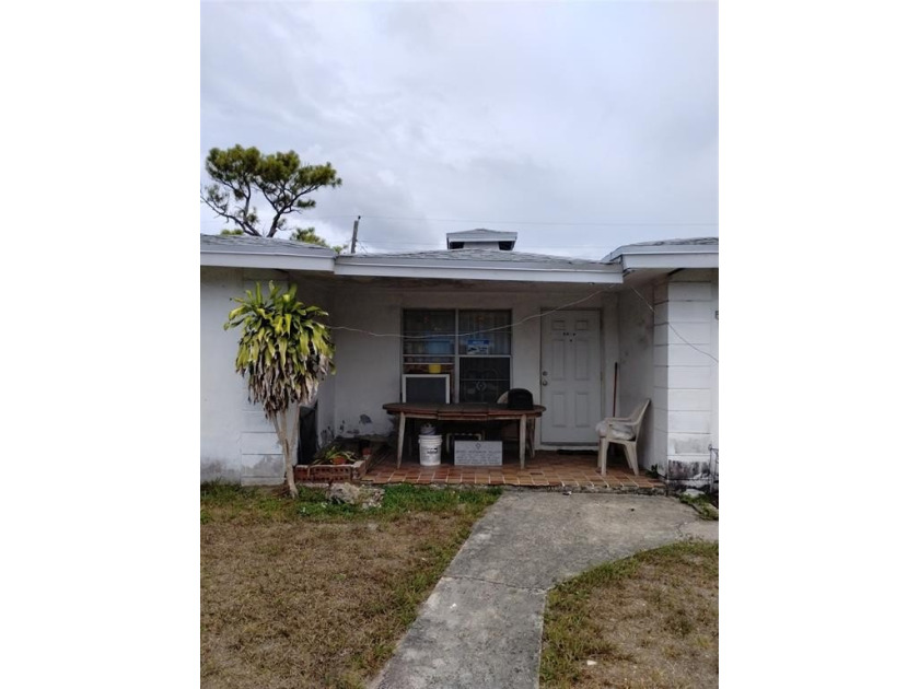 RARE Investment Opportunity! 3 consecutive properties. New Roof - Beach Home for sale in Pompano Beach, Florida on Beachhouse.com