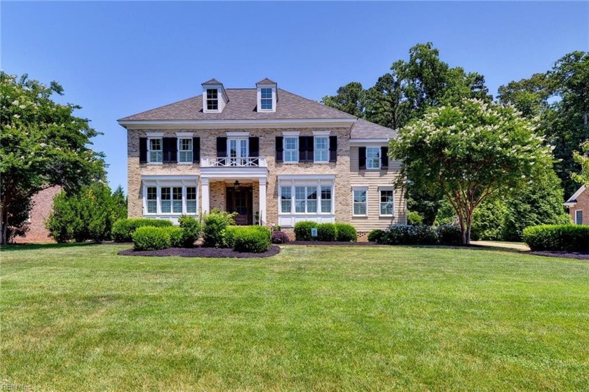 Stunning Federal style home! Defined by its symmetry, classical - Beach Home for sale in Williamsburg, Virginia on Beachhouse.com