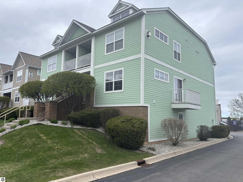 Experience the ultimate Traverse City lifestyle in this - Beach Condo for sale in Traverse City, Michigan on Beachhouse.com