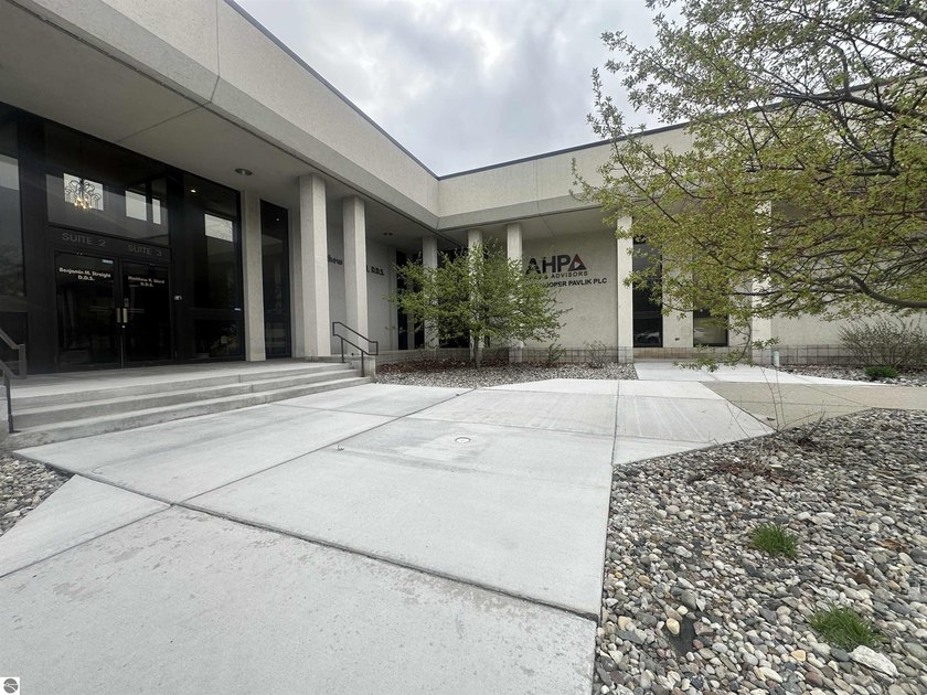 4,020 SF professional office condominium available in a highly - Beach Commercial for sale in Bay City, Michigan on Beachhouse.com