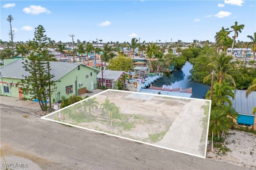 Rare opportunity to own a prime waterfront lot in the heart of - Beach Lot for sale in Matlacha, Florida on Beachhouse.com