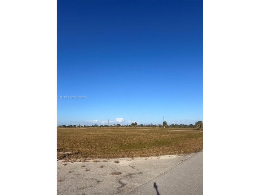 DESIGN and BUID your DREAM home!!! beautiful area, 8 MINUT of - Beach Lot for sale in Port Charlotte, Florida on Beachhouse.com