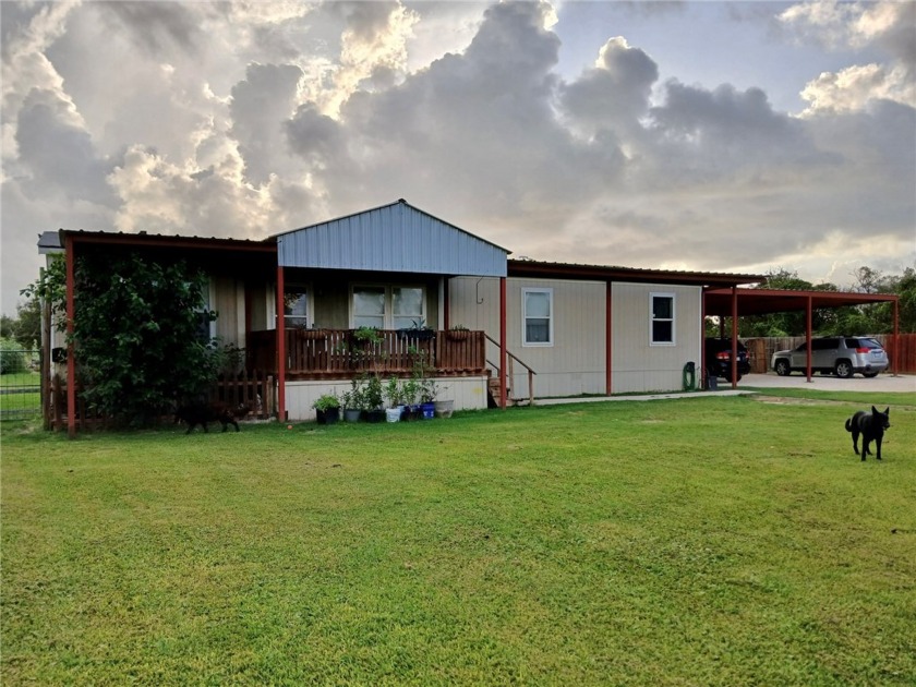 Yall! Here is a spectacular and very well-maintained 5 bedroom - Beach Home for sale in Aransas Pass, Texas on Beachhouse.com